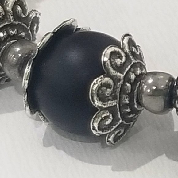 Feel Good™ - 8” Elastic Essential Oil Bracelet - Green Jade-Lava Rock-Matte Onyx - Picture 6 of 8